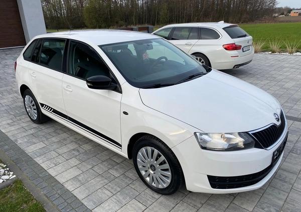 Skoda RAPID cena 31900 przebieg: 135000, rok produkcji 2015 z Jarocin małe 172